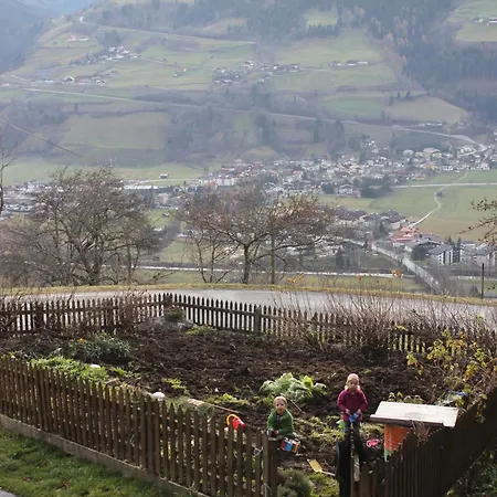 Bauernhof Grussberggut Farma